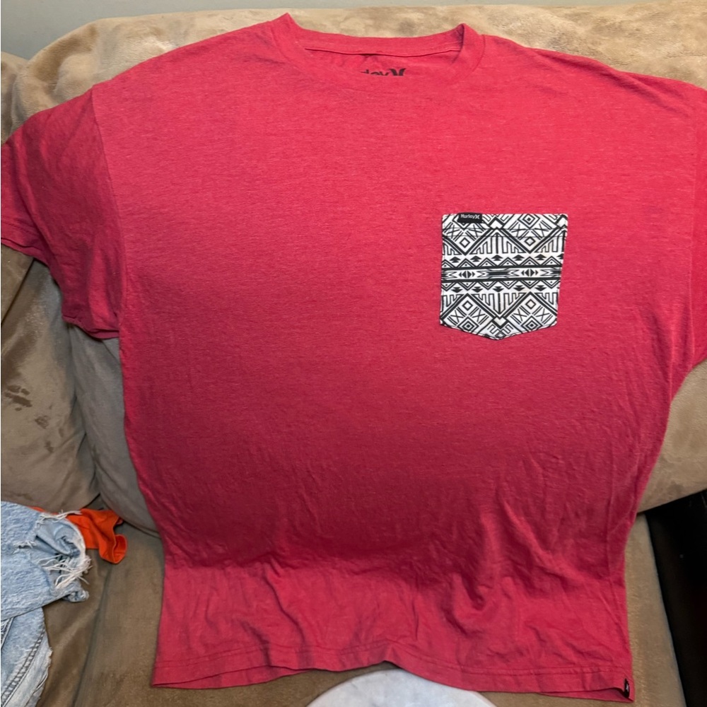 %——>bundle.w.me2/$15 kids tees! Hurley Kids Large Red Short-Sleeve Tee